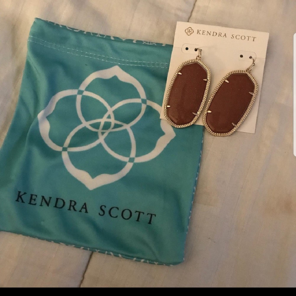 Kendra Scott orange goldstone Danielle's brand new